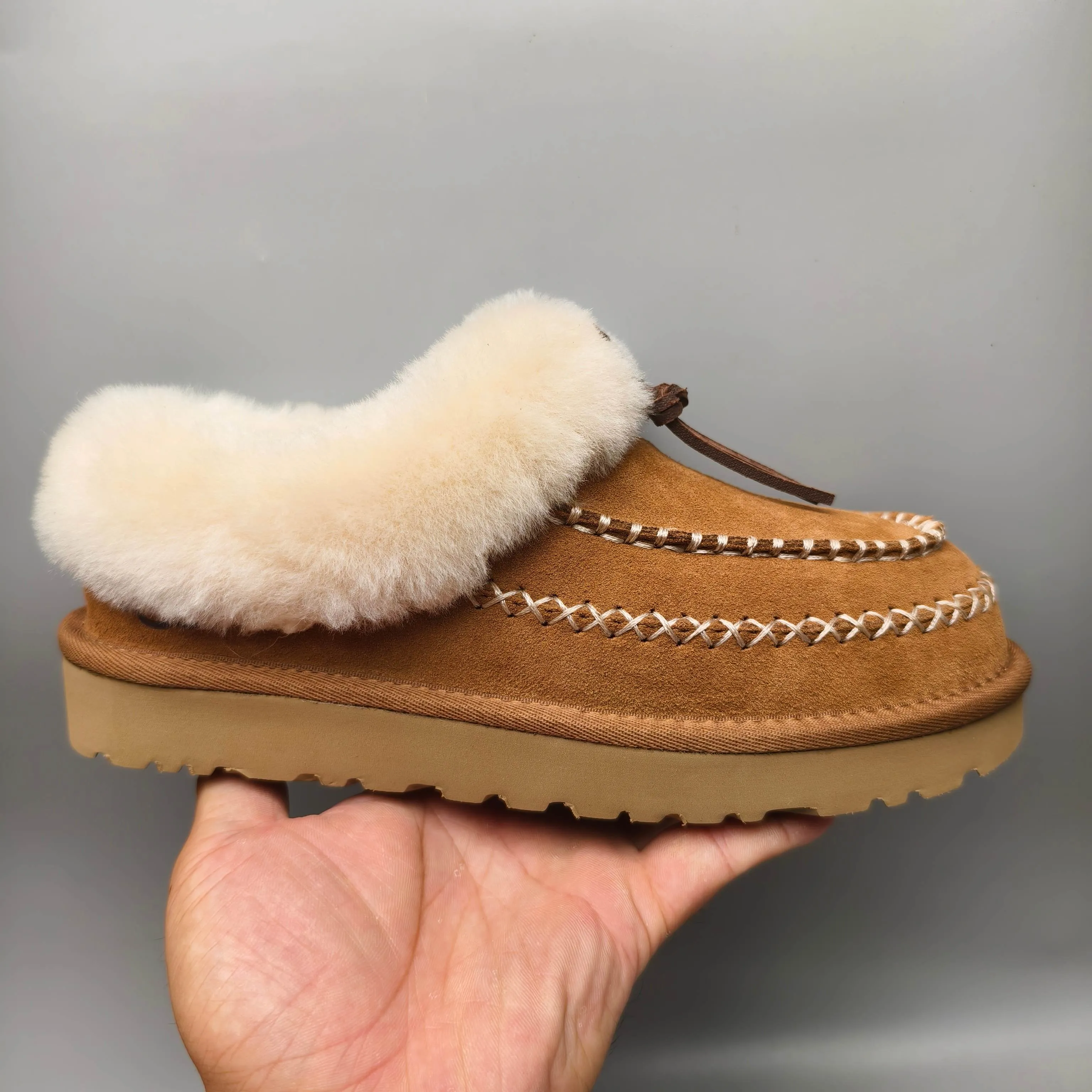 💰520 UGG sheepskin integrated snow boots 8258 ethnic style casual boots color: chestnut antelope brown matching size: 35-40